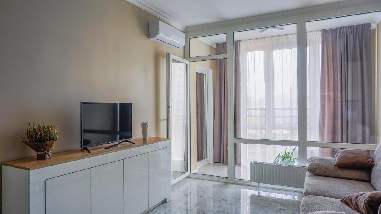 Luxury apartment near metro station Osokorky Kiev Esterno foto