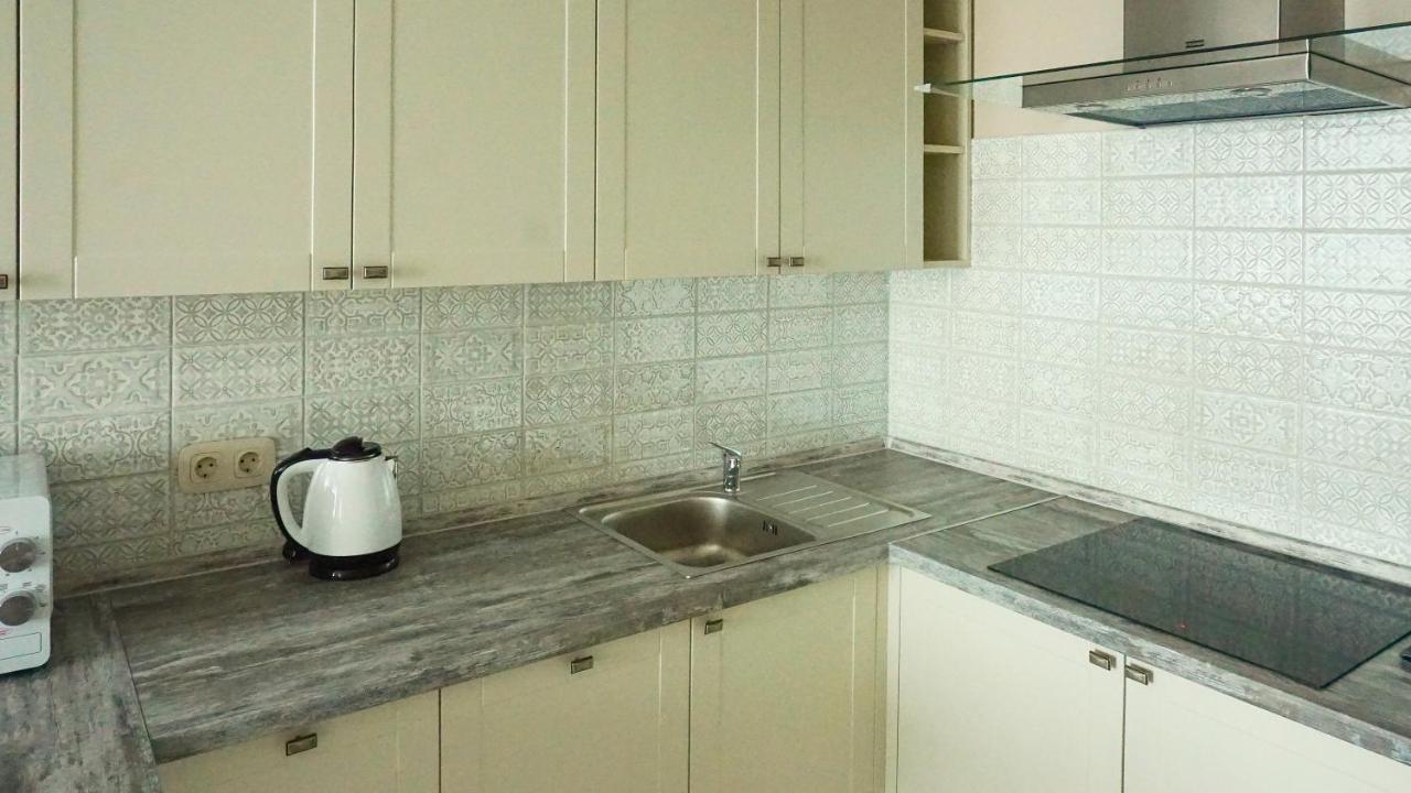 Luxury apartment near metro station Osokorky Kiev Esterno foto